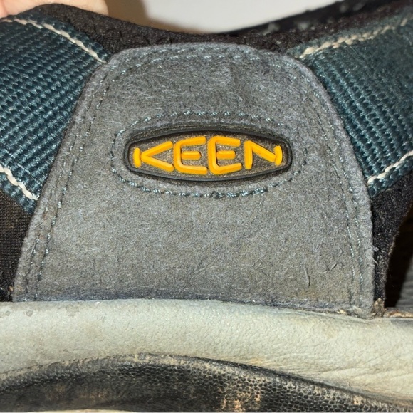 KEEN Men Newport H2 Closed Toe Water Sandals Navy/Medium Grey Size 12 main image 9